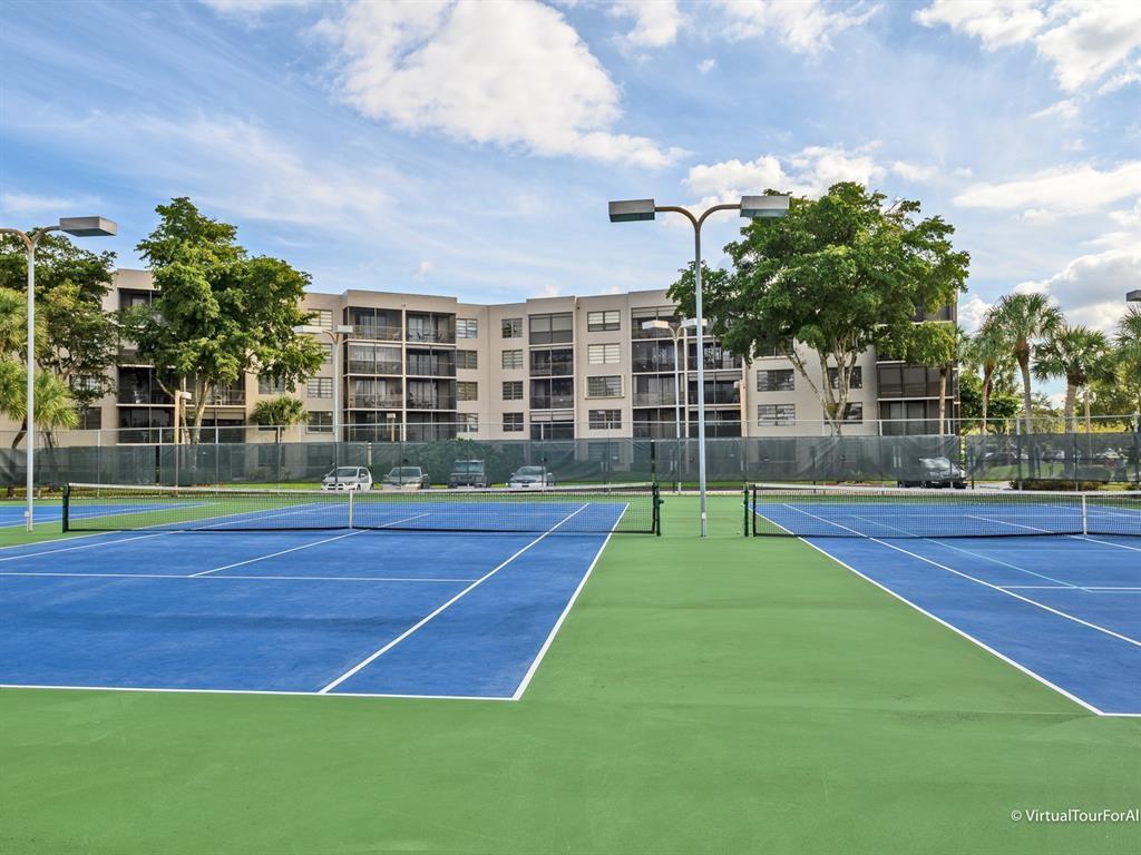 COLONY POINT - Residential