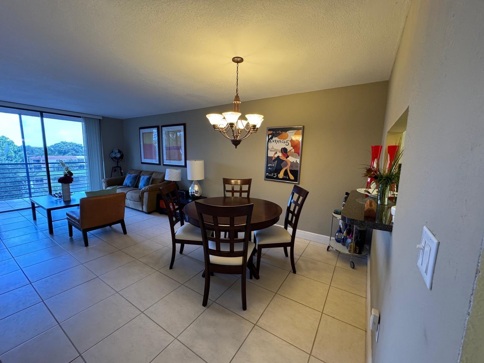 COLONY POINT - Residential