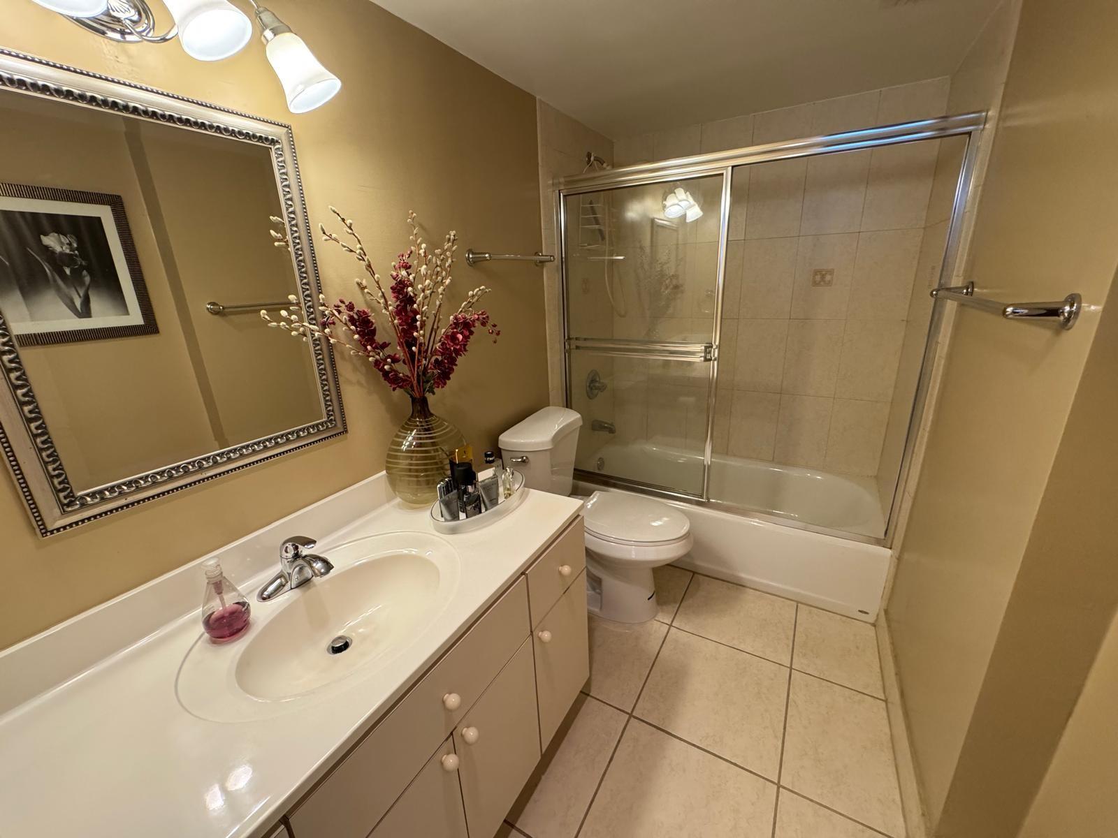 COLONY POINT - Residential