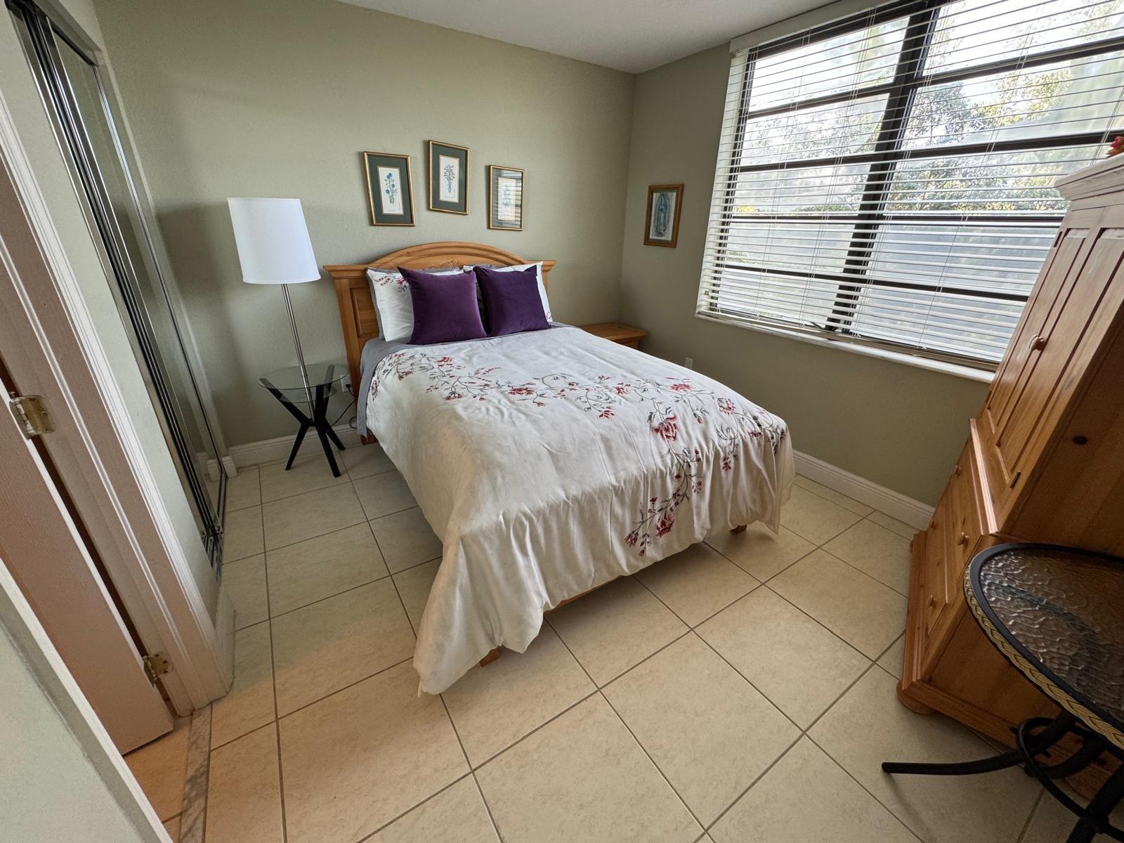 COLONY POINT - Residential