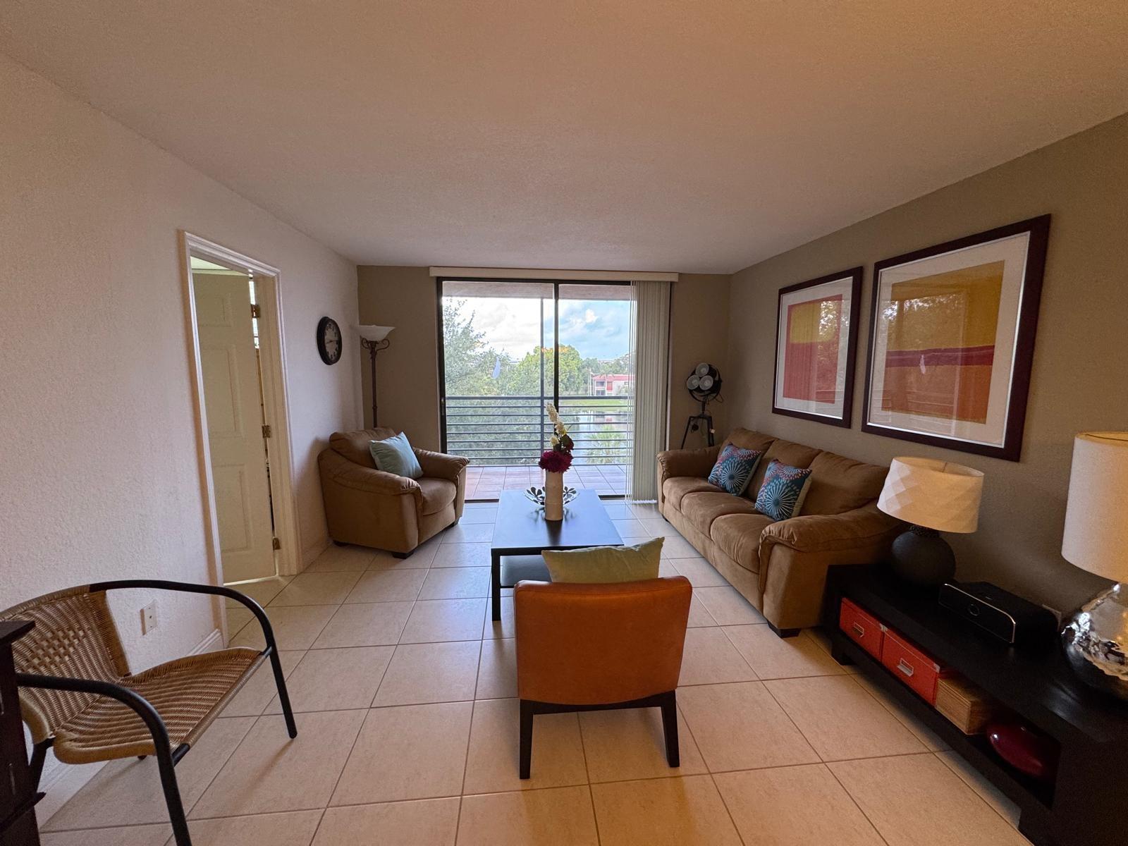COLONY POINT - Residential