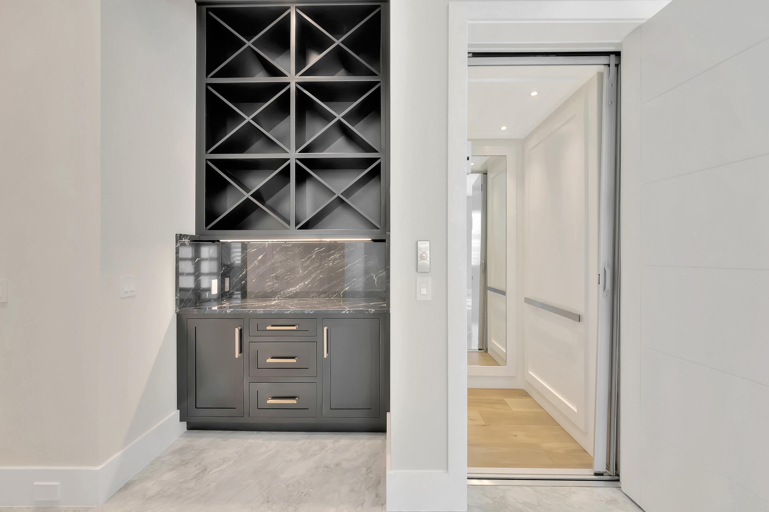 BOCA HARBOUR 4TH SEC - Residential