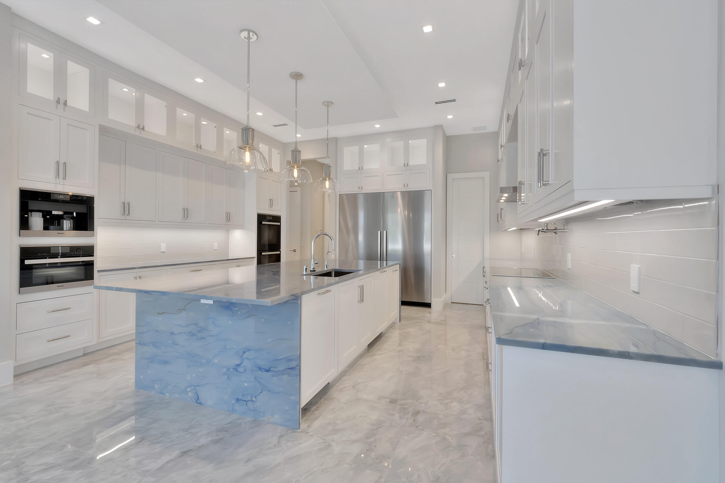 BOCA HARBOUR 4TH SEC - Residential