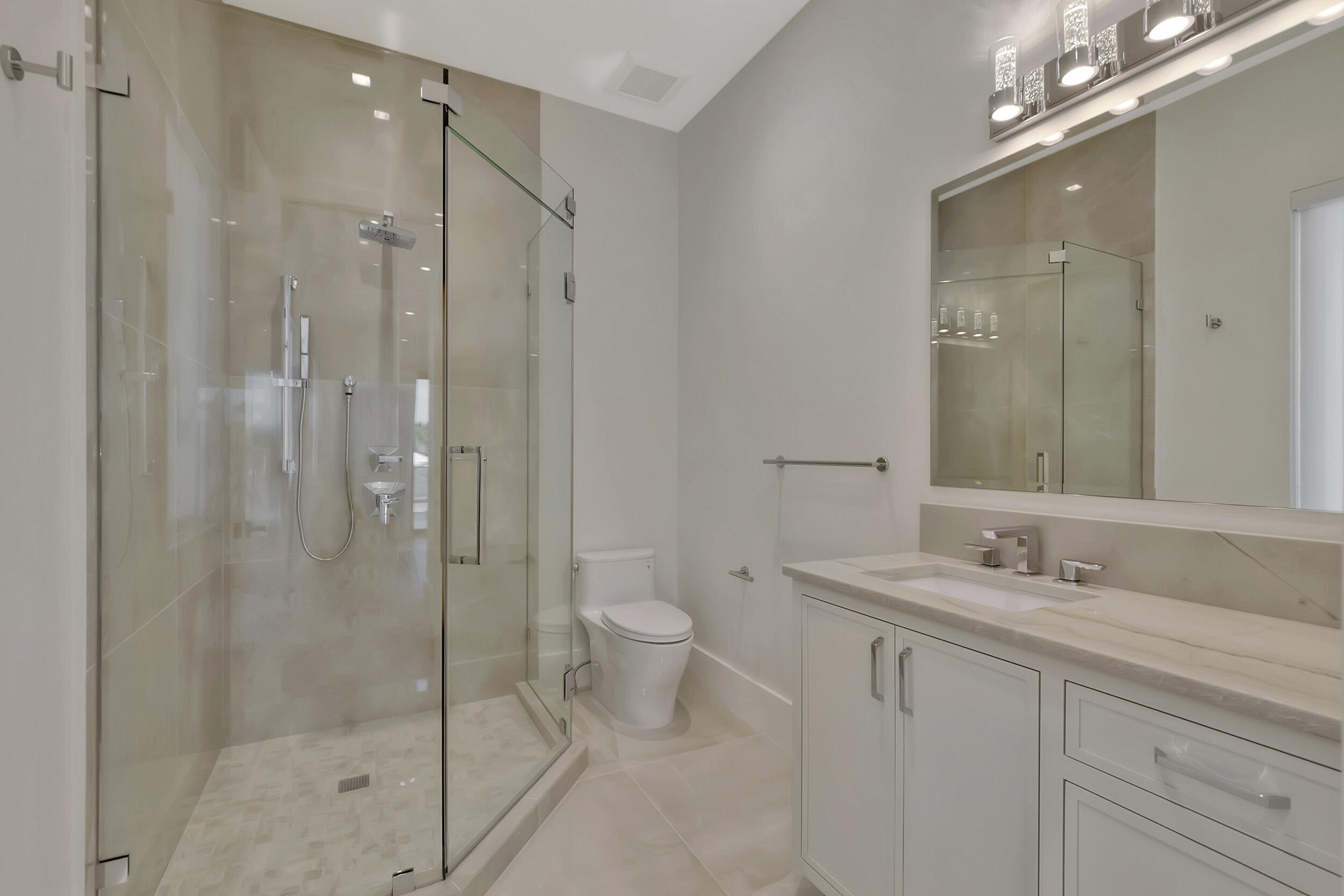 BOCA HARBOUR 4TH SEC - Residential