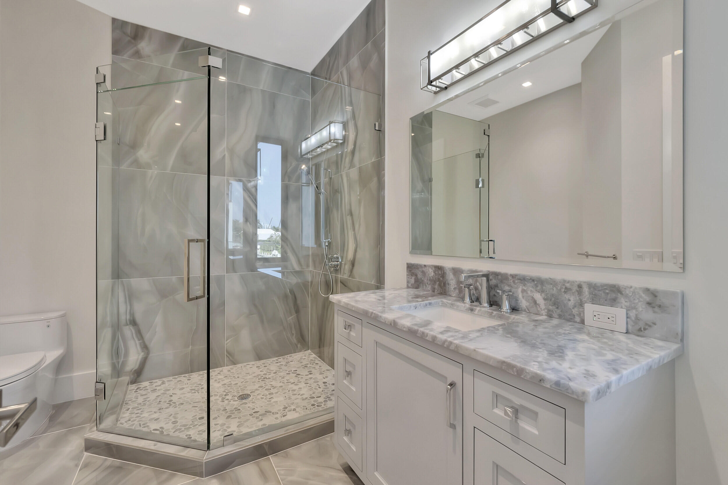 BOCA HARBOUR 4TH SEC - Residential