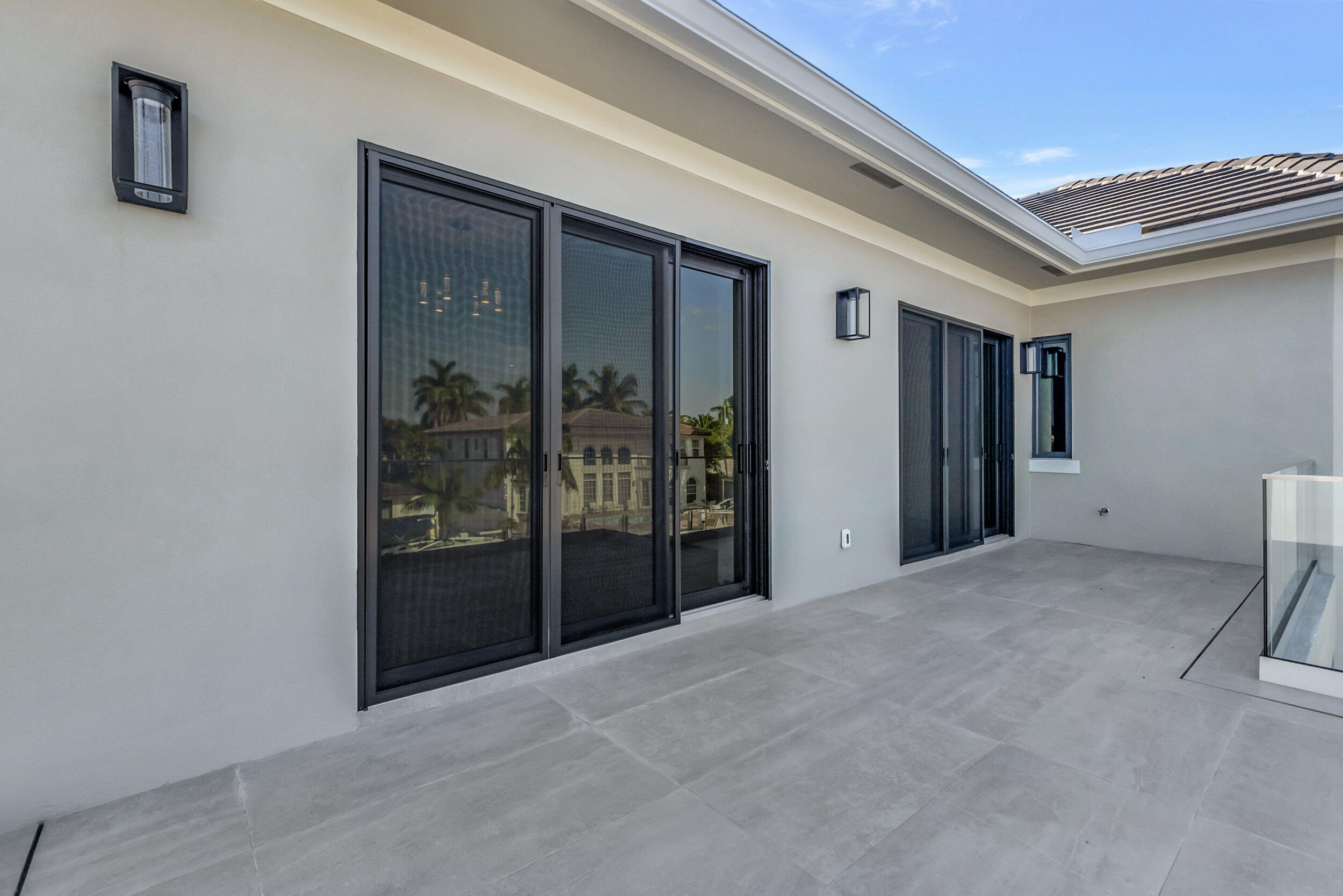 BOCA HARBOUR 4TH SEC - Residential