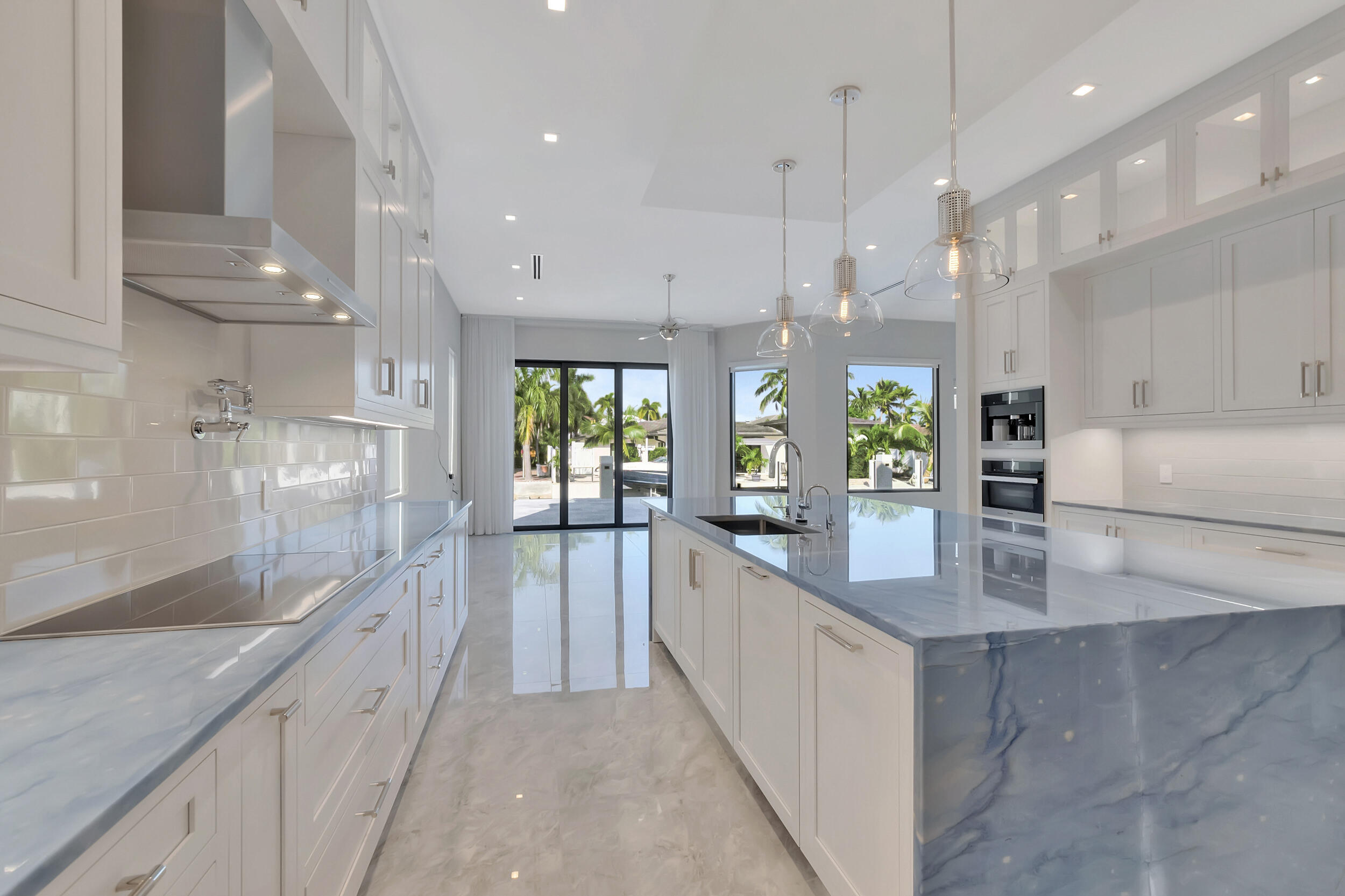 BOCA HARBOUR 4TH SEC - Residential