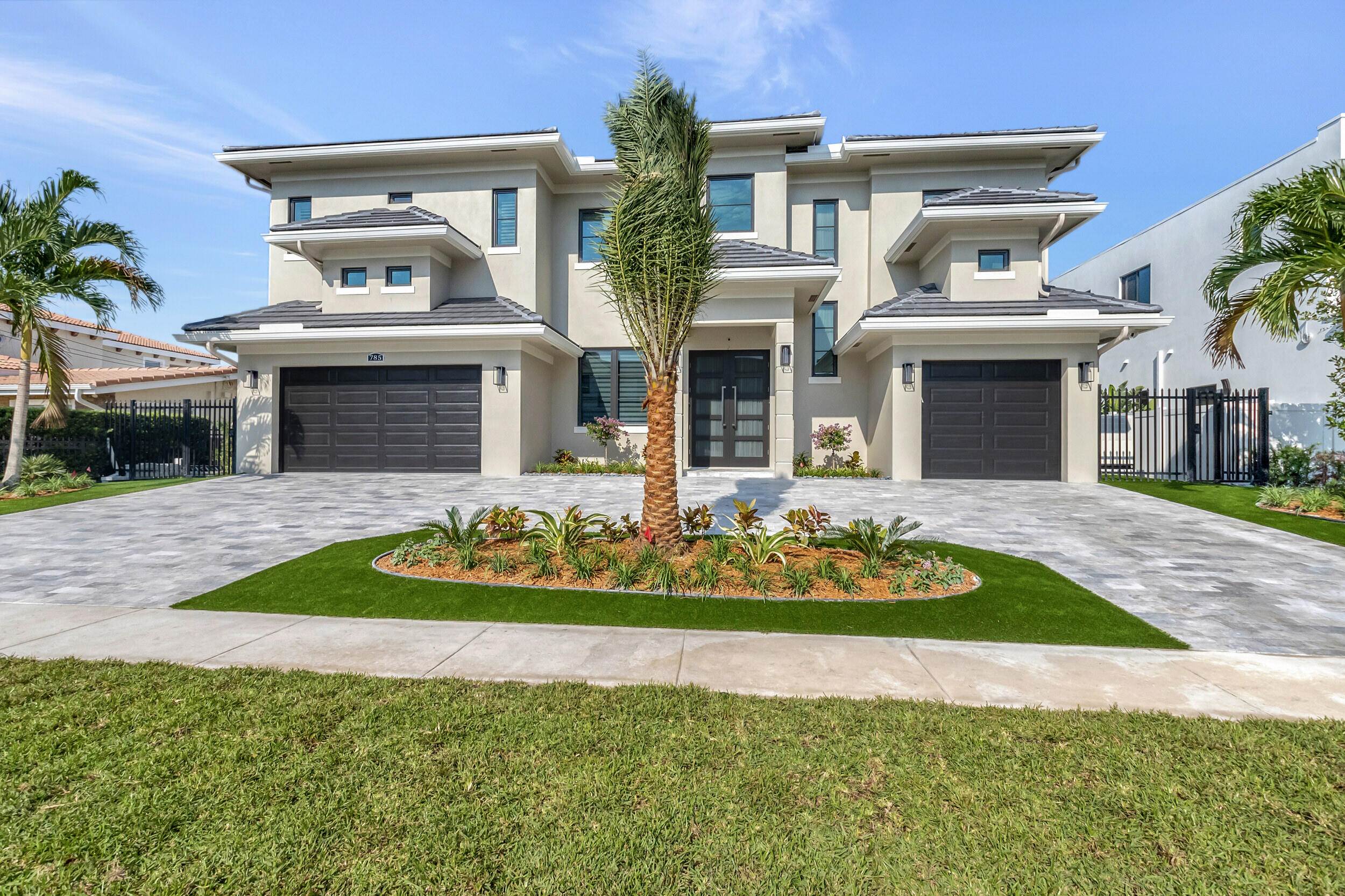 BOCA HARBOUR 4TH SEC - Residential