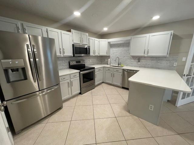 Coral Gardens 02 - Residential Lease