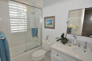 BOCA RATON RIVIERA UNIT D - Residential