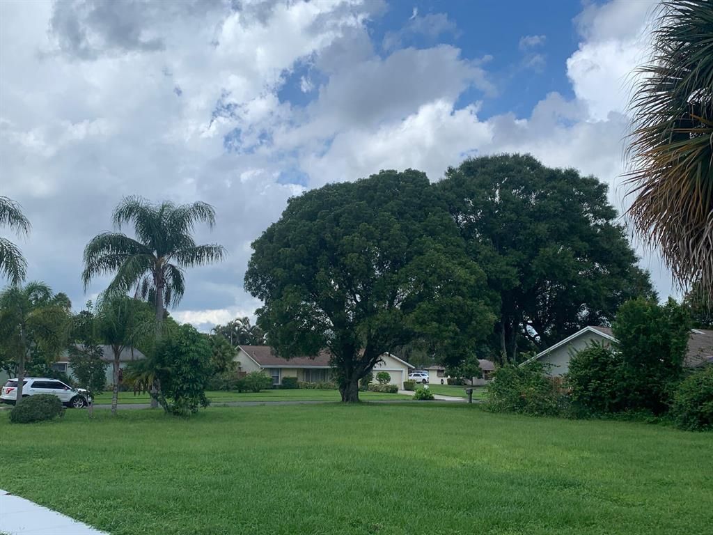 Photo of 12111 Stratford Street, Wellington, FL 33414 (MLS # R10748403)