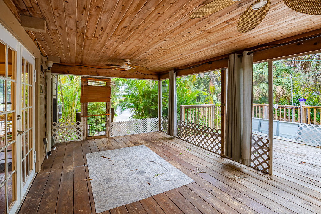 INDIAN RIVER ESTATES UNIT 9 - Residential