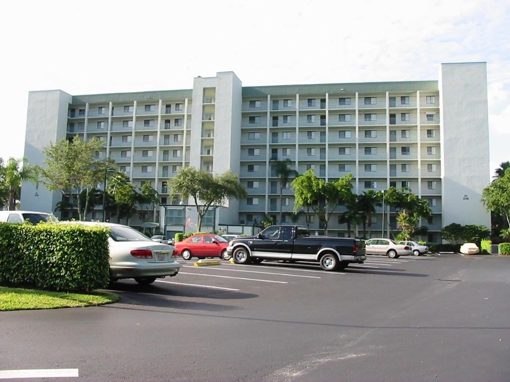 Photo of 2232 N CYPRESS BEND Drive #307, Pompano Beach, FL 33069 (MLS # B26072844)