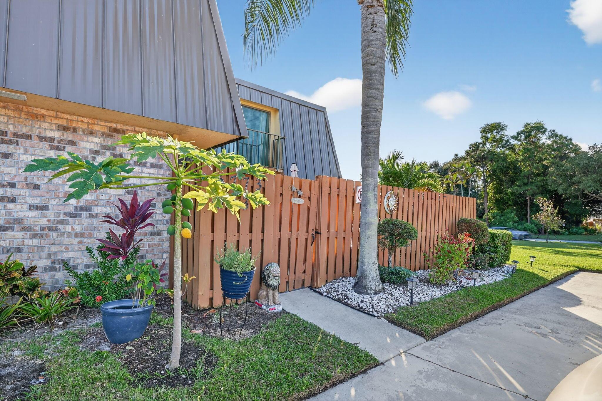 5773 SE Windsong Lane 603