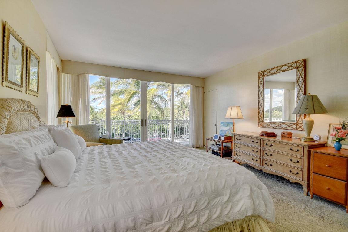 ONE ROYAL PALM WAY CONDO - Residential