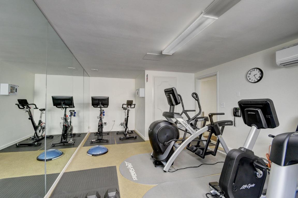 ONE ROYAL PALM WAY CONDO - Residential