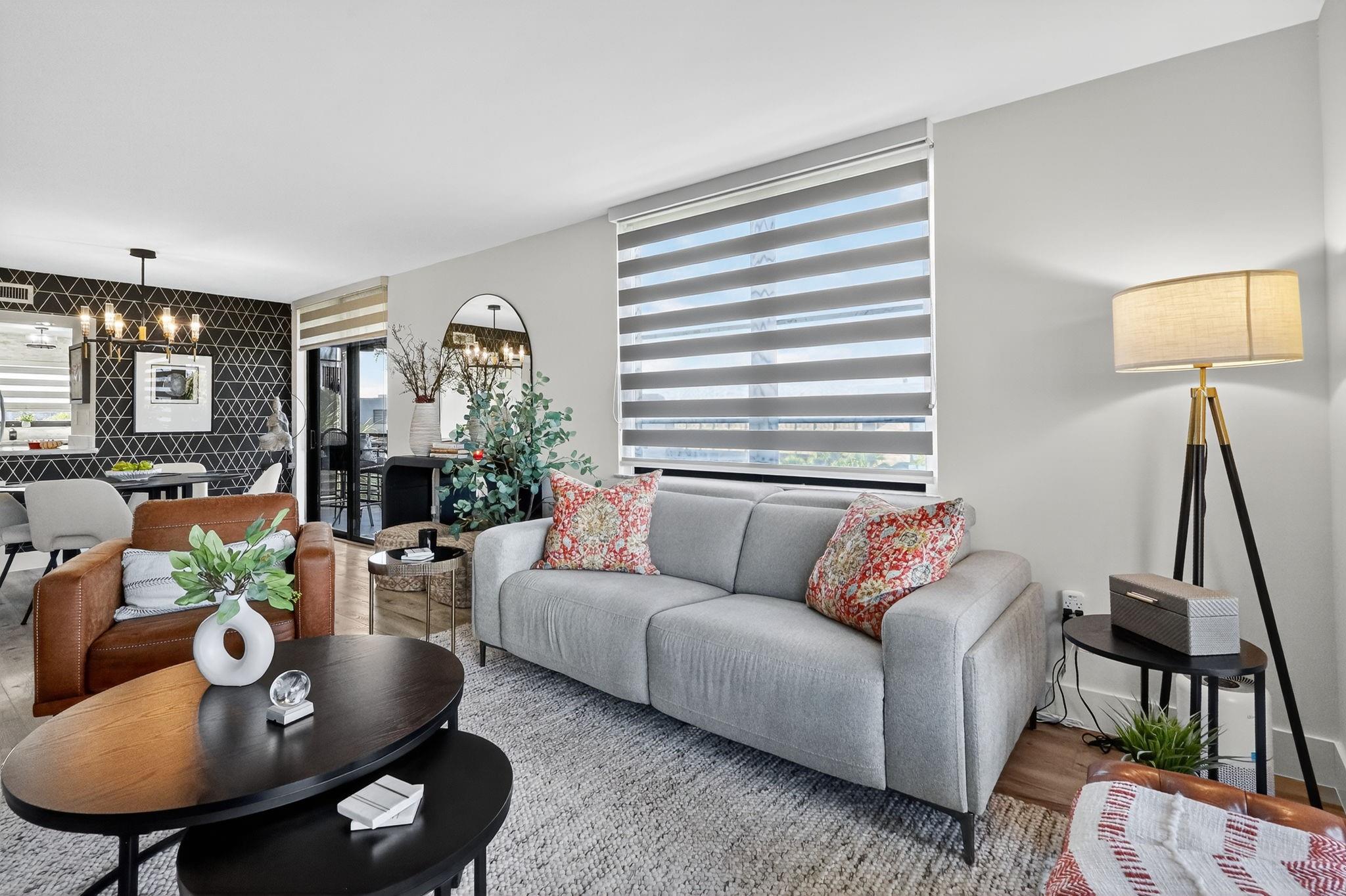 COLONY POINT - Residential