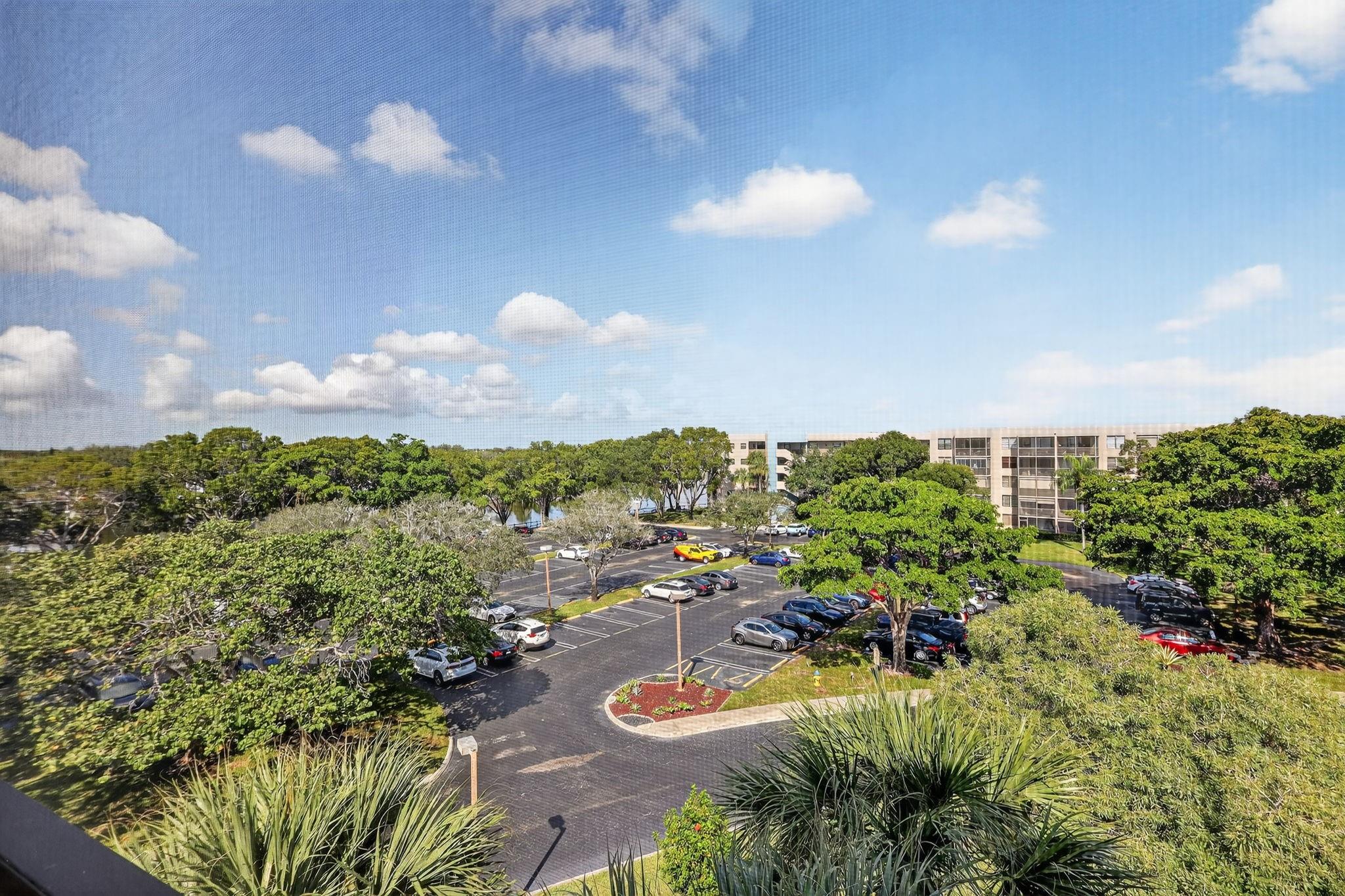 COLONY POINT - Residential