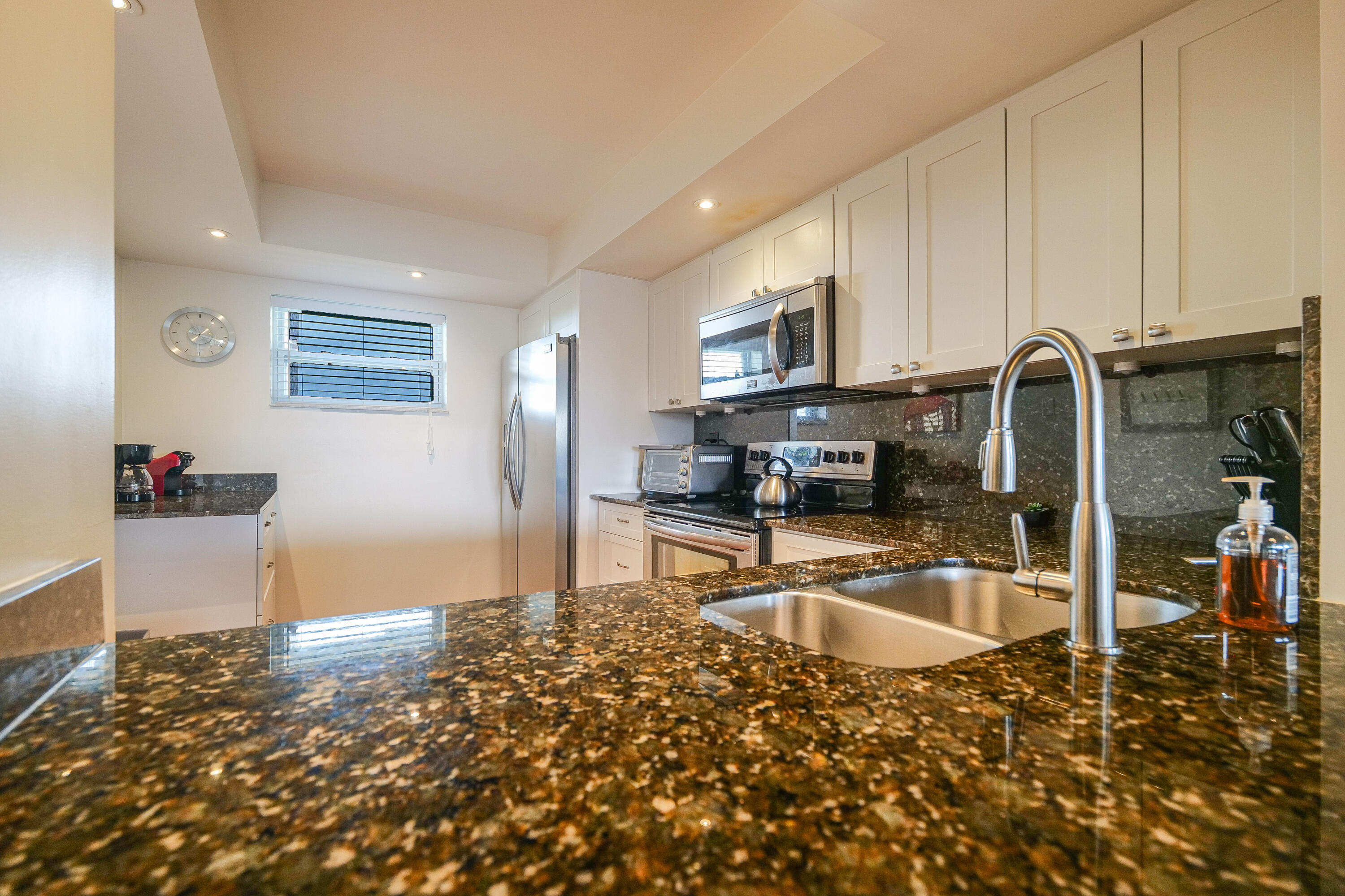 18TH HOLE AT INVERRARY - Residential