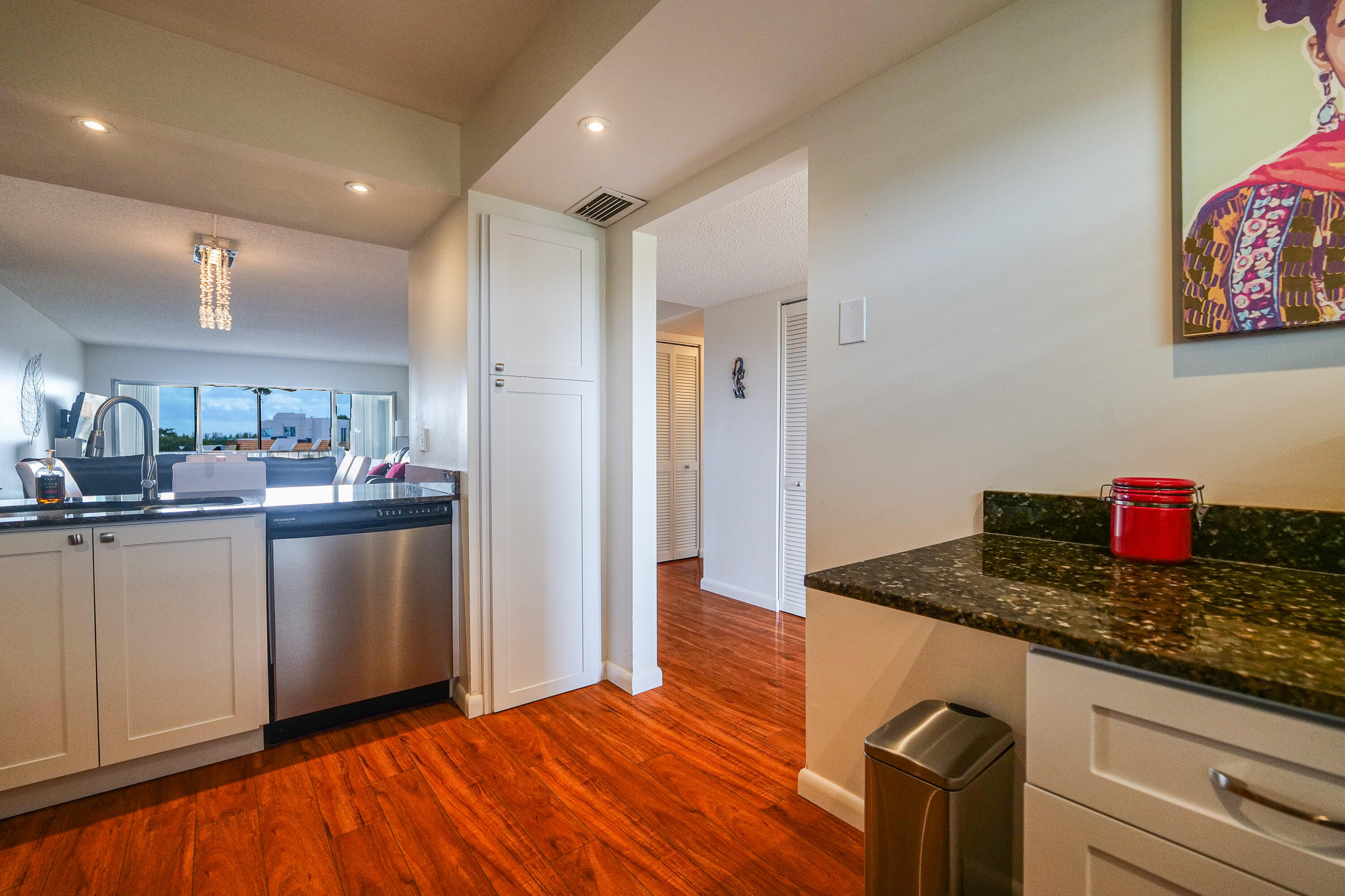 18TH HOLE AT INVERRARY - Residential