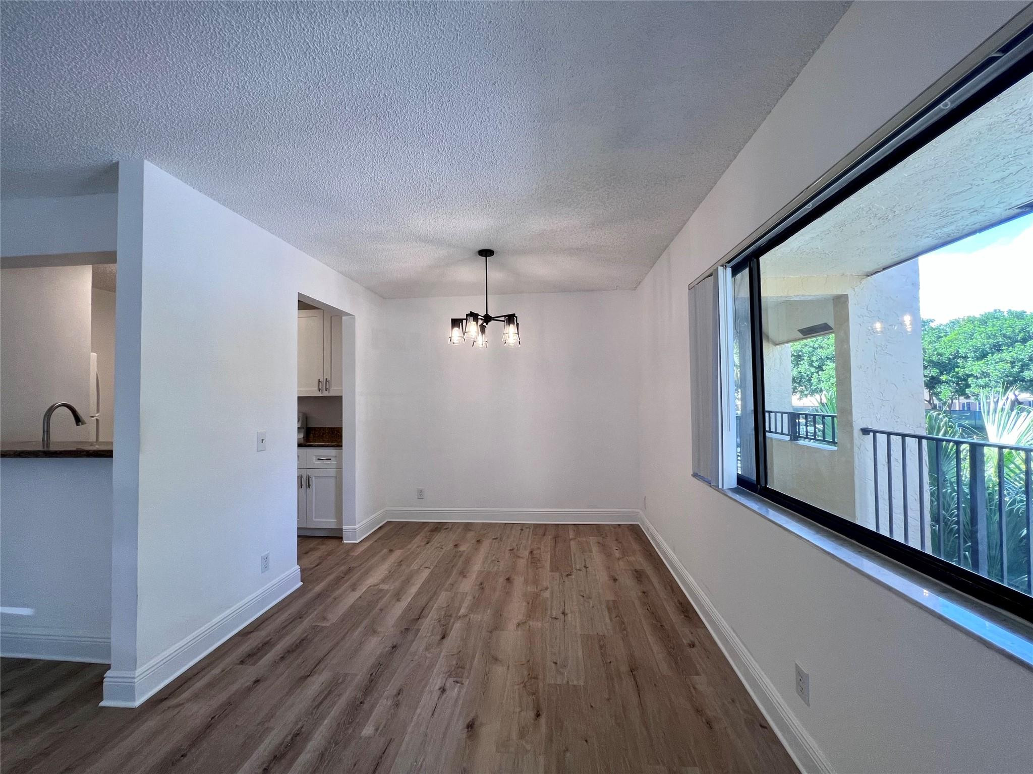 1013 Meadows Circle 1013