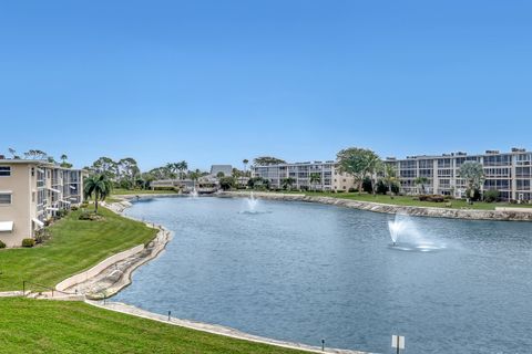 A home in Lake Worth