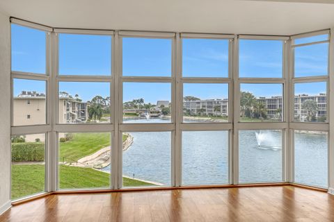 A home in Lake Worth