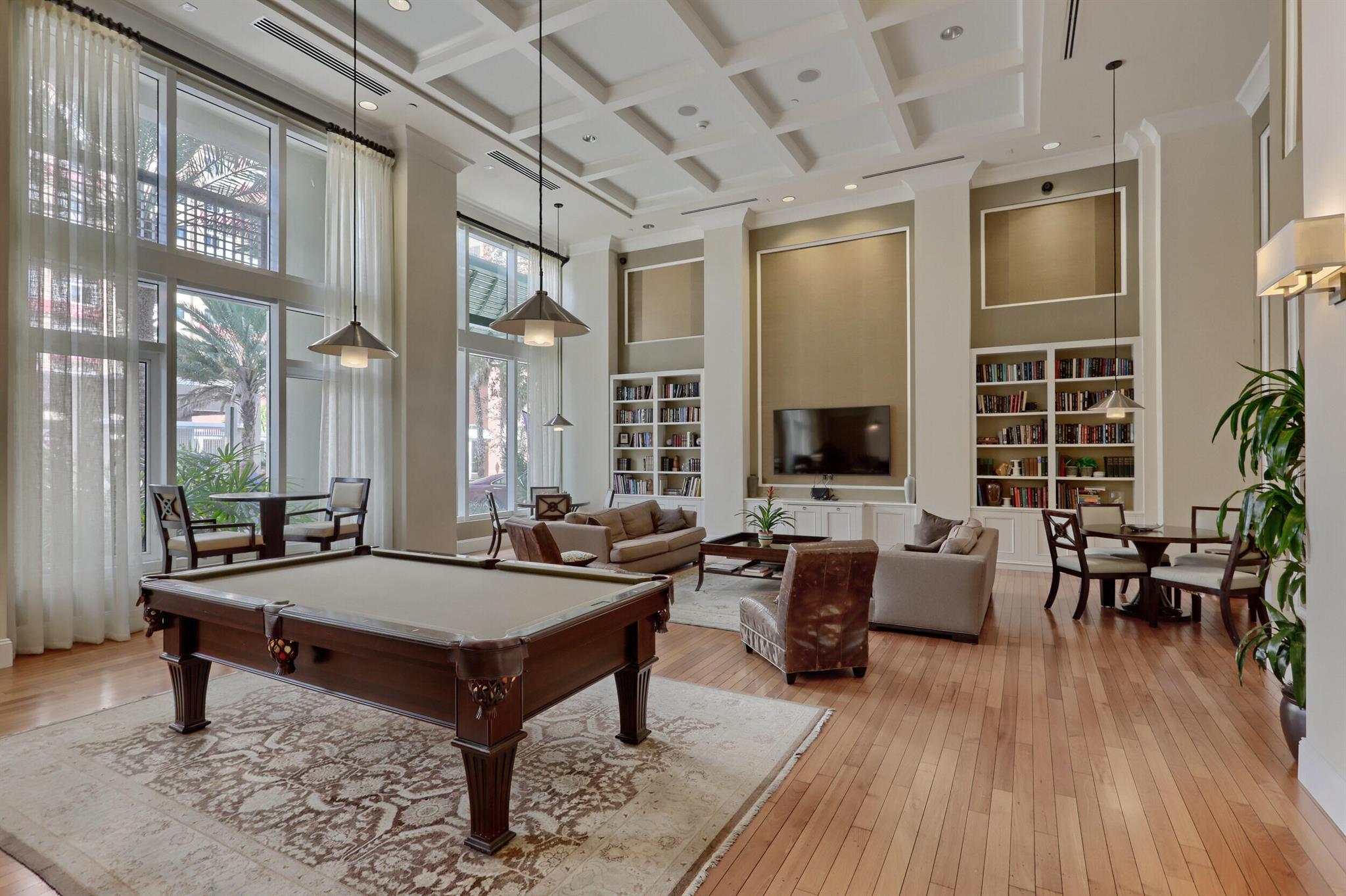 CITY PALMS CONDO - Residential Lease