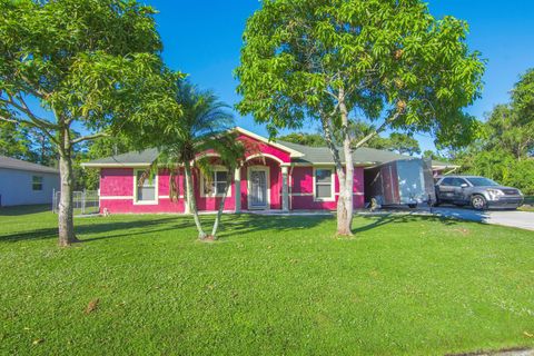 A home in Port St Lucie