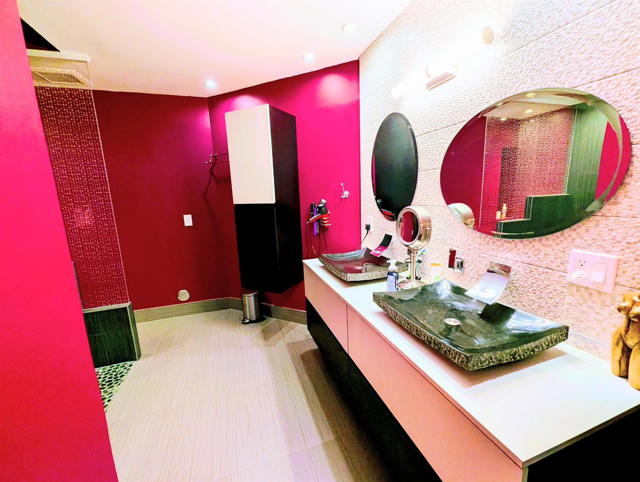 LAKEVIEW HOMES AT - Residential