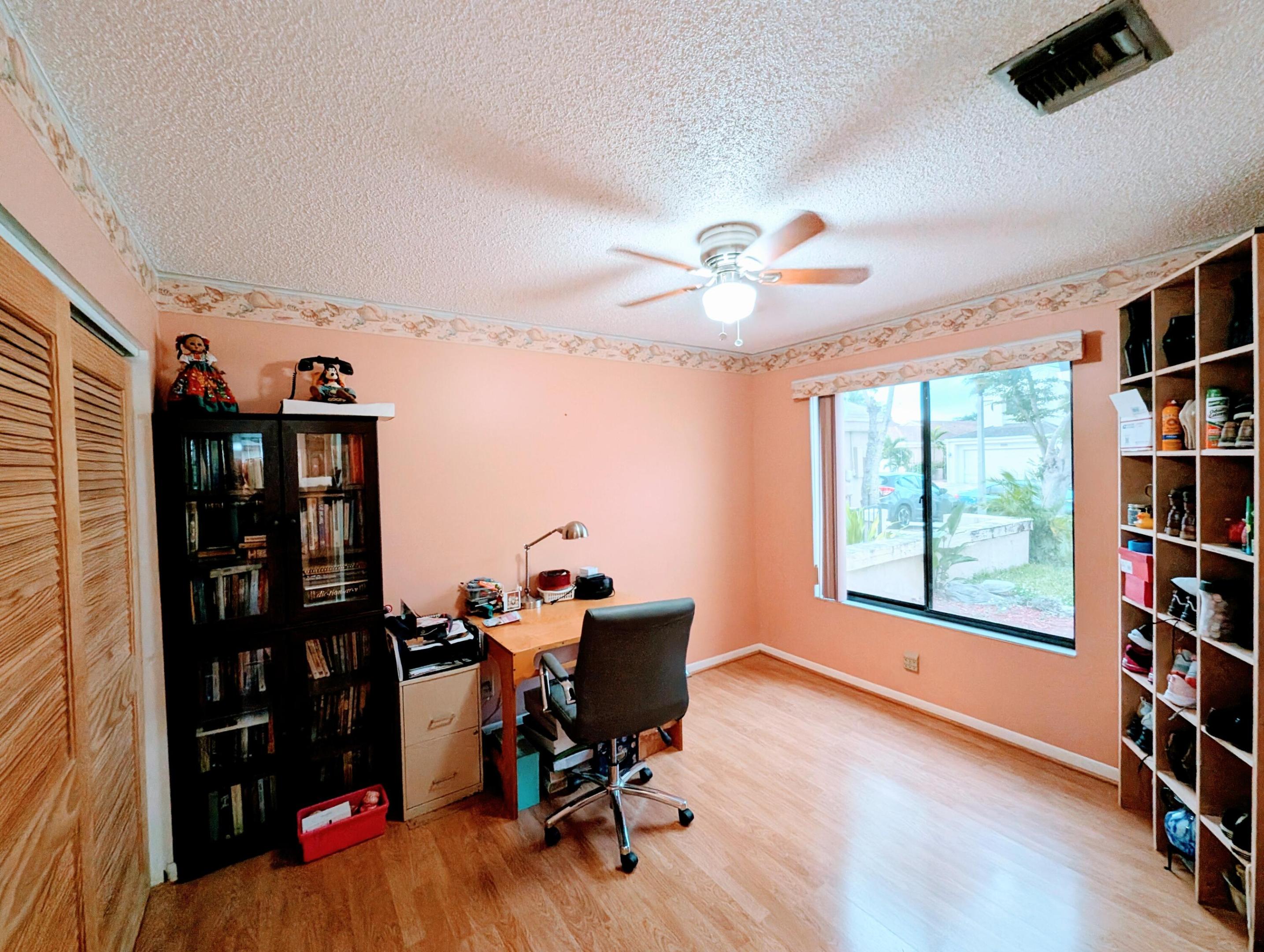 LAKEVIEW HOMES AT - Residential