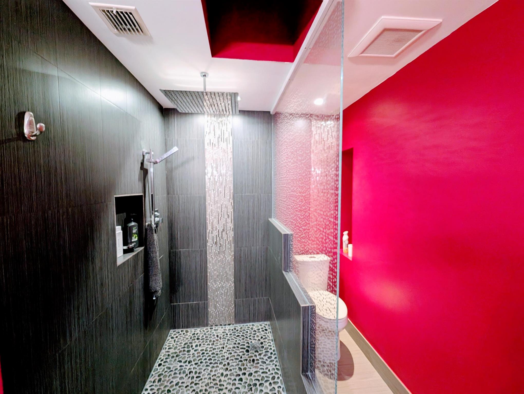 LAKEVIEW HOMES AT - Residential