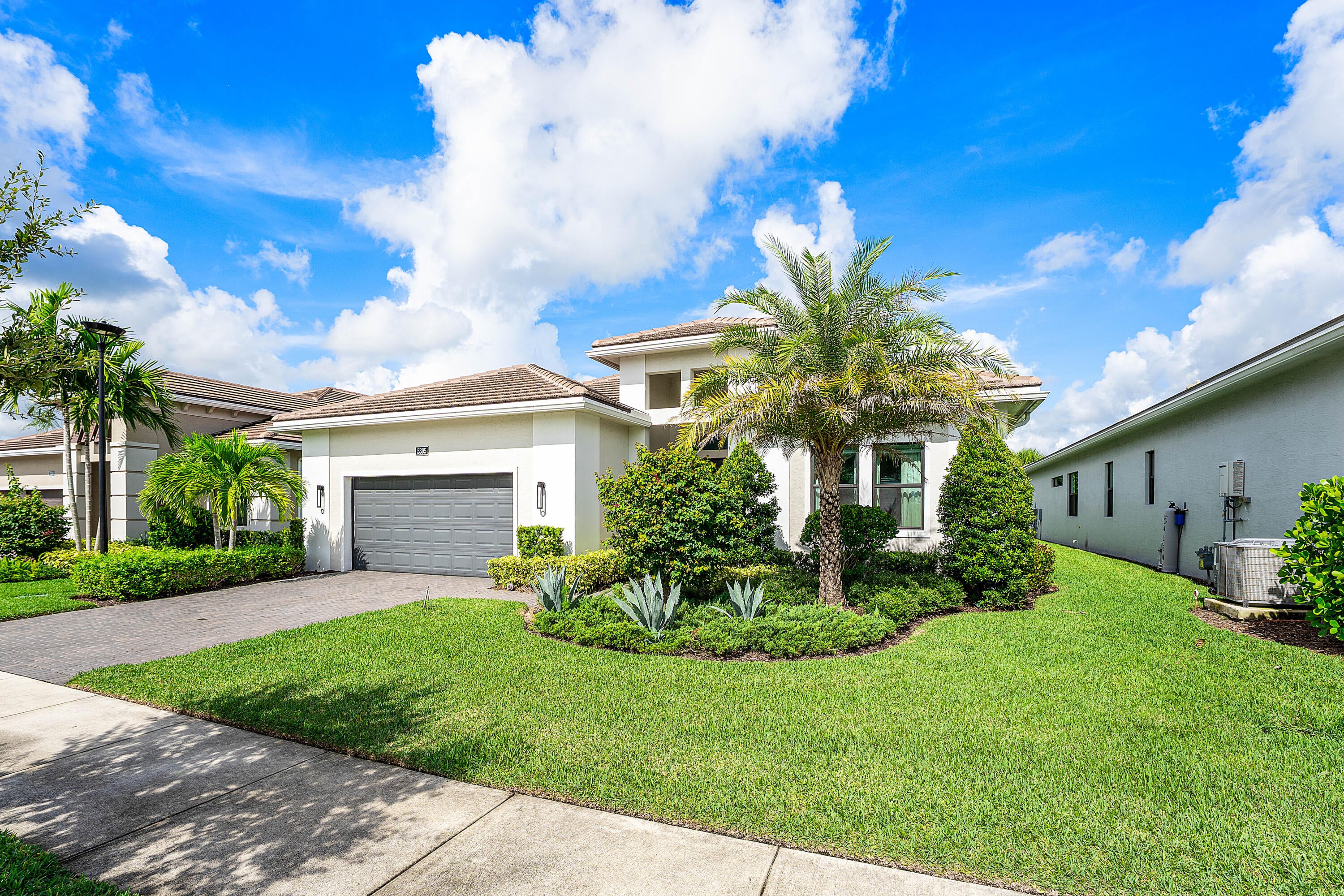 Properties 5395 St Vincent Lane