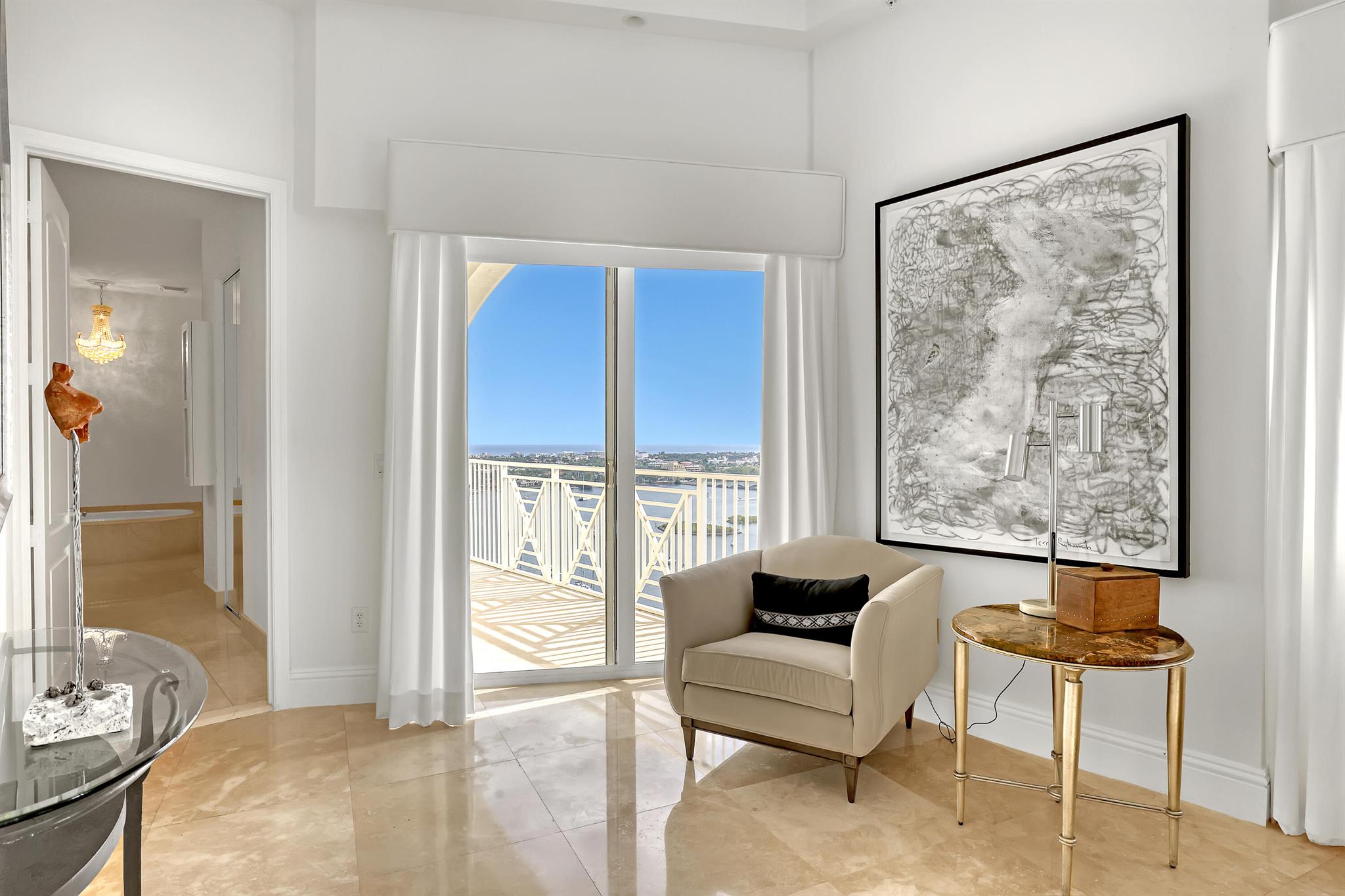 ESPLANADE GRANDE CONDO - Residential