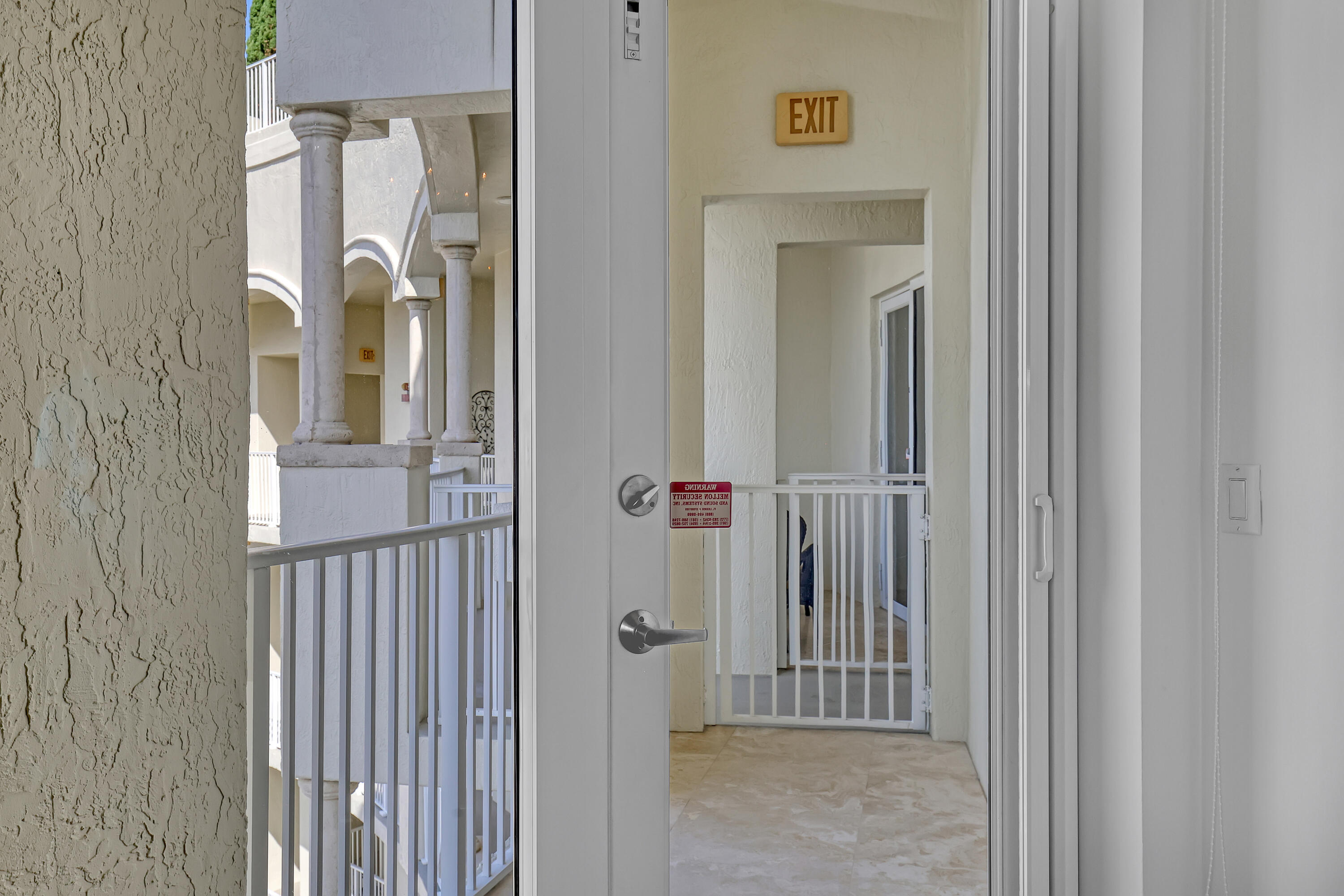 ESPLANADE GRANDE CONDO - Residential