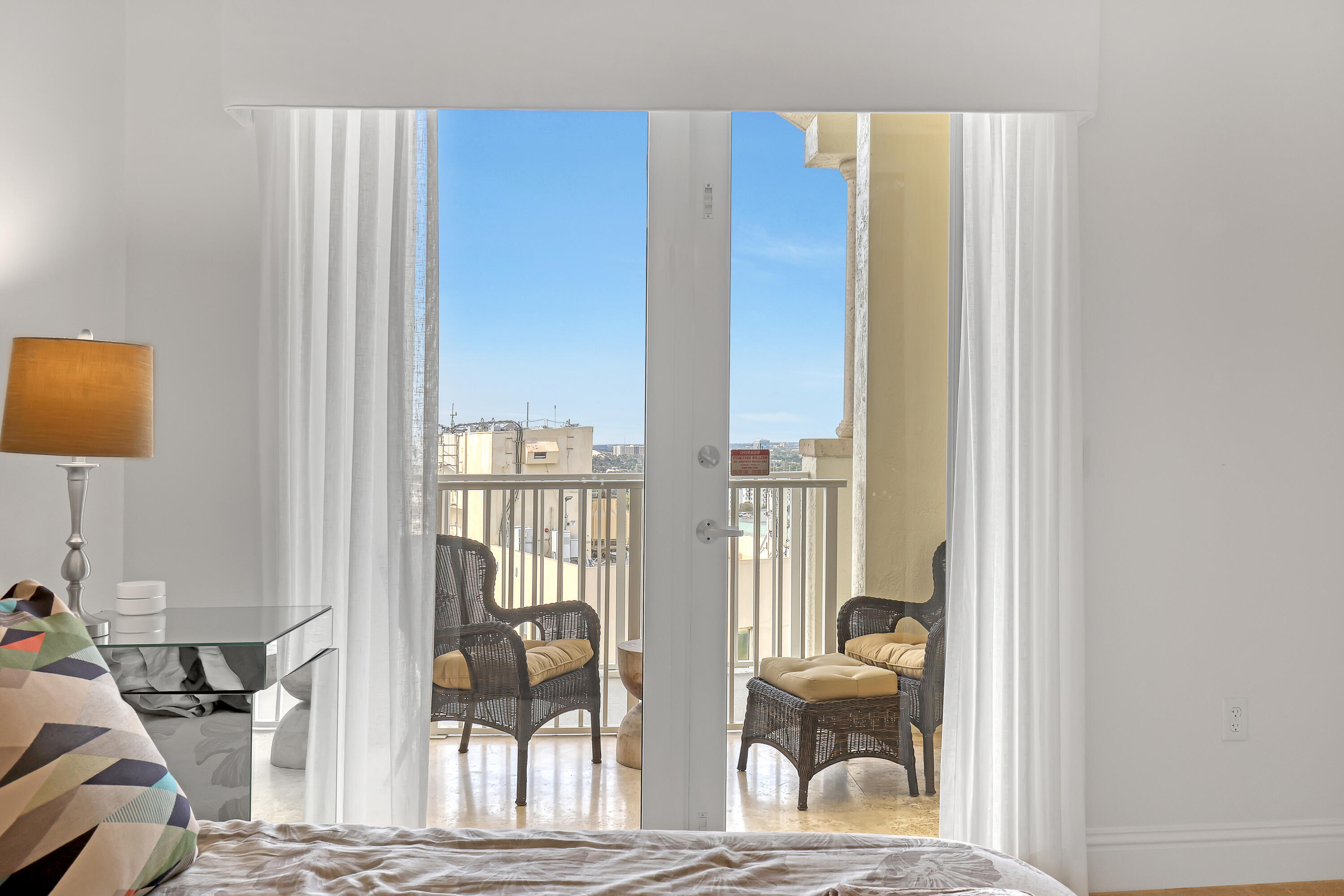 ESPLANADE GRANDE CONDO - Residential