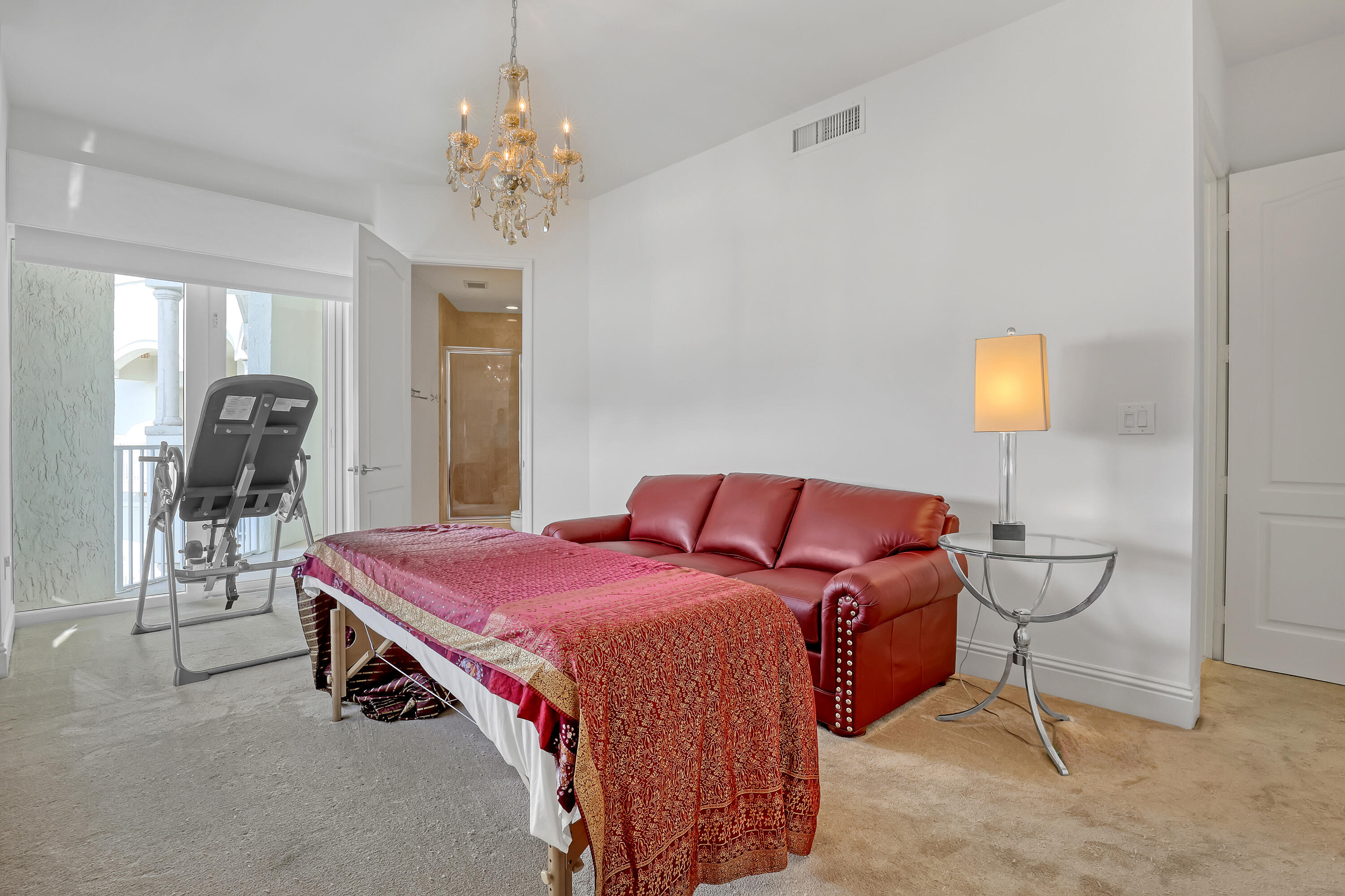 ESPLANADE GRANDE CONDO - Residential