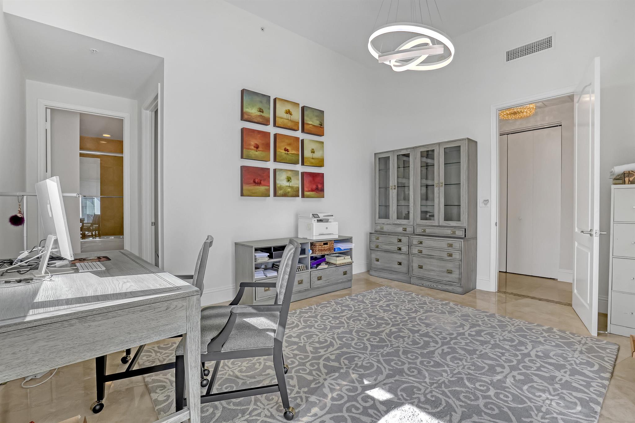 ESPLANADE GRANDE CONDO - Residential