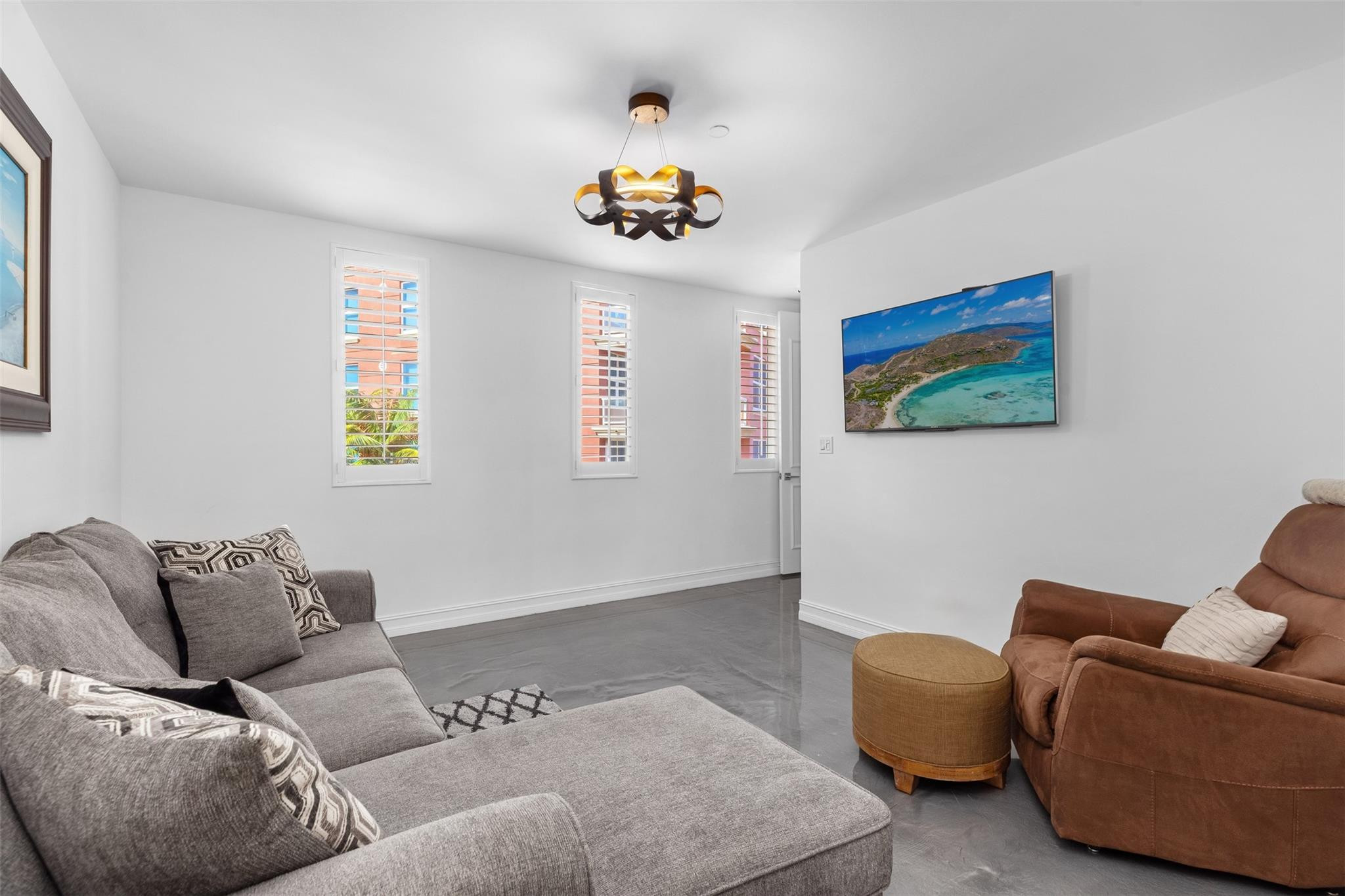 The Palms - Residential