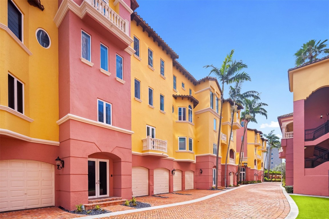 The Palms - Residential