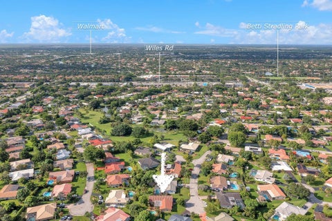Tiny photo for 4120 NW 106TH Avenue, Coral Springs, FL 33065 (MLS # B26072232)