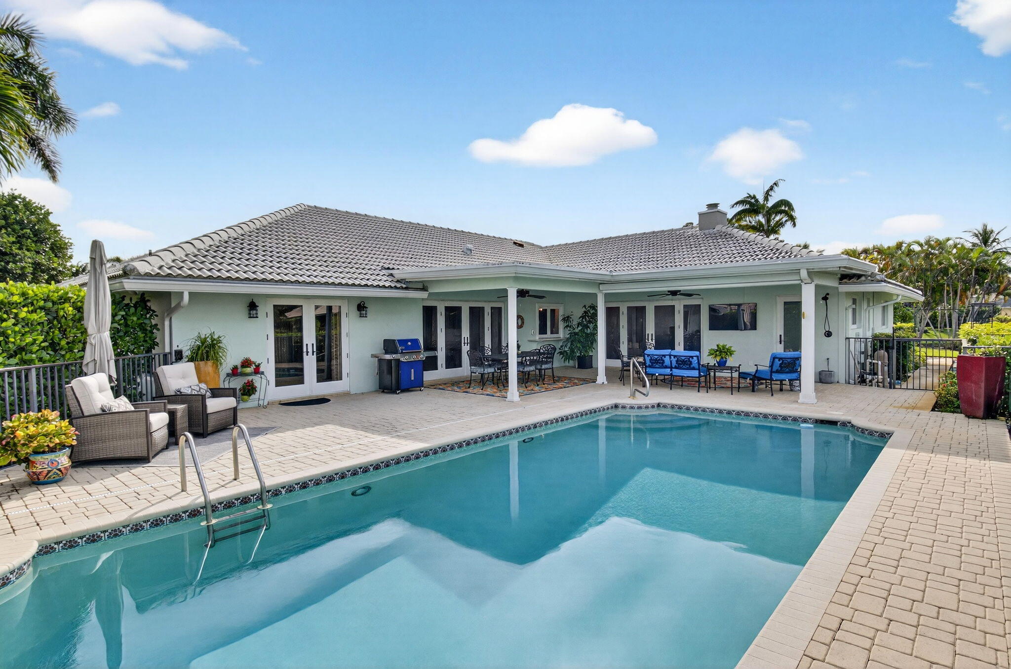 DELRAY DUNES FIRST SEC - Residential