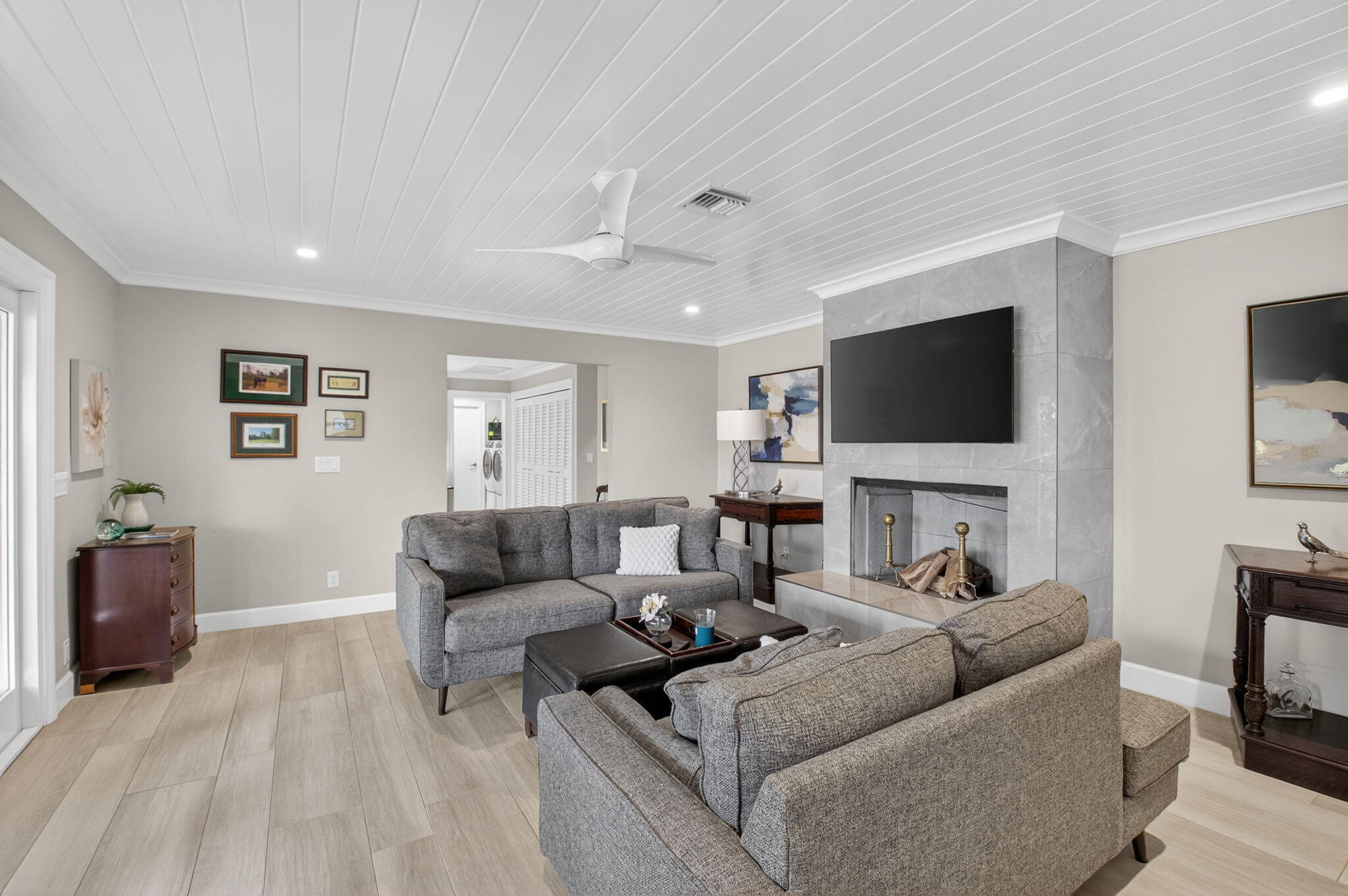 DELRAY DUNES FIRST SEC - Residential