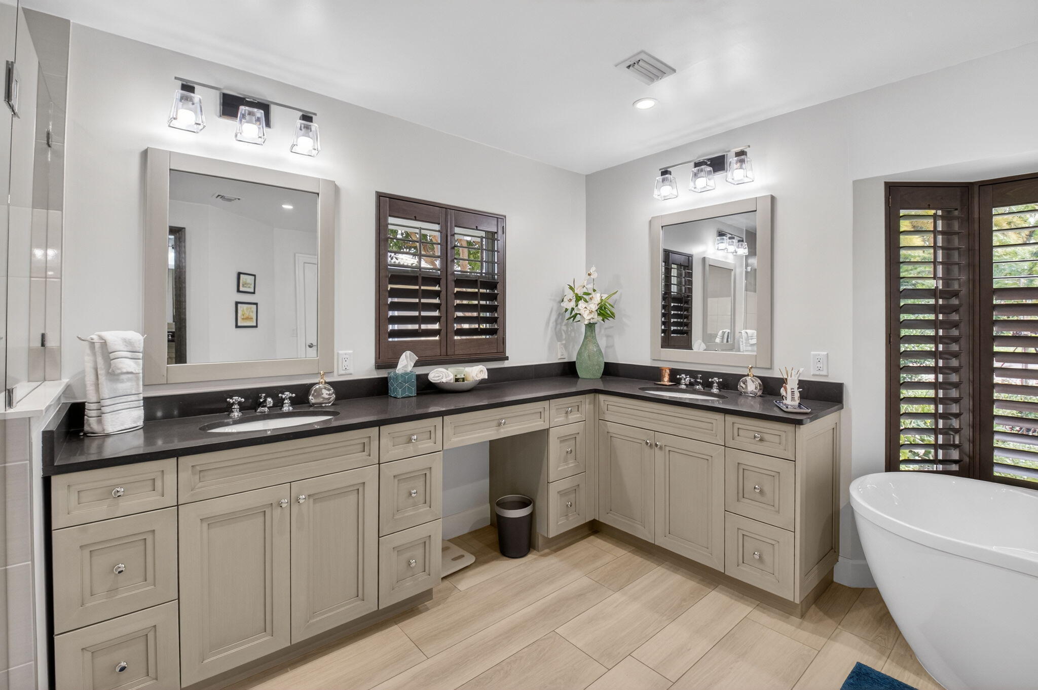 DELRAY DUNES FIRST SEC - Residential