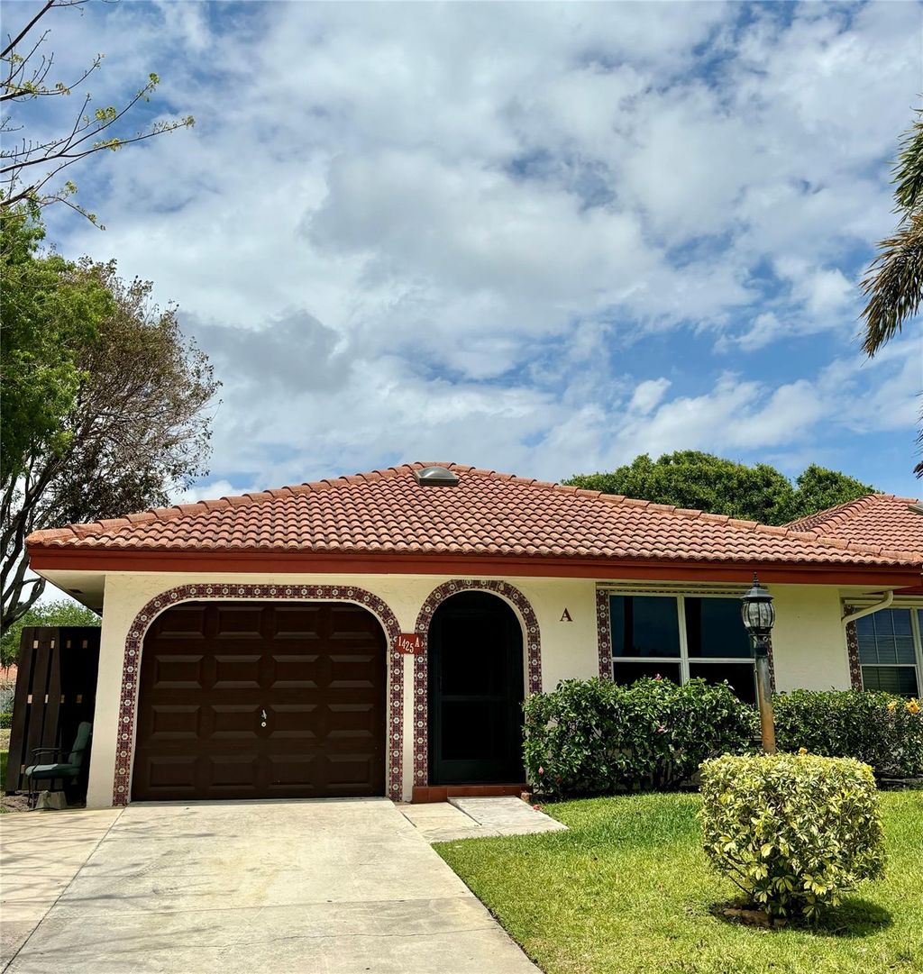Photo of 1425 SW 25th Avenue #A, Boynton Beach, FL 33426 (MLS # F10436176)