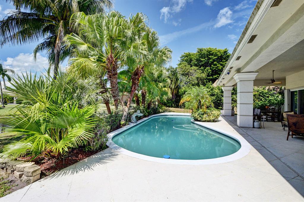 NEWPORT BAY CLUB - Residential