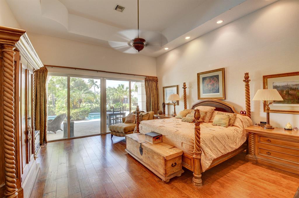 NEWPORT BAY CLUB - Residential