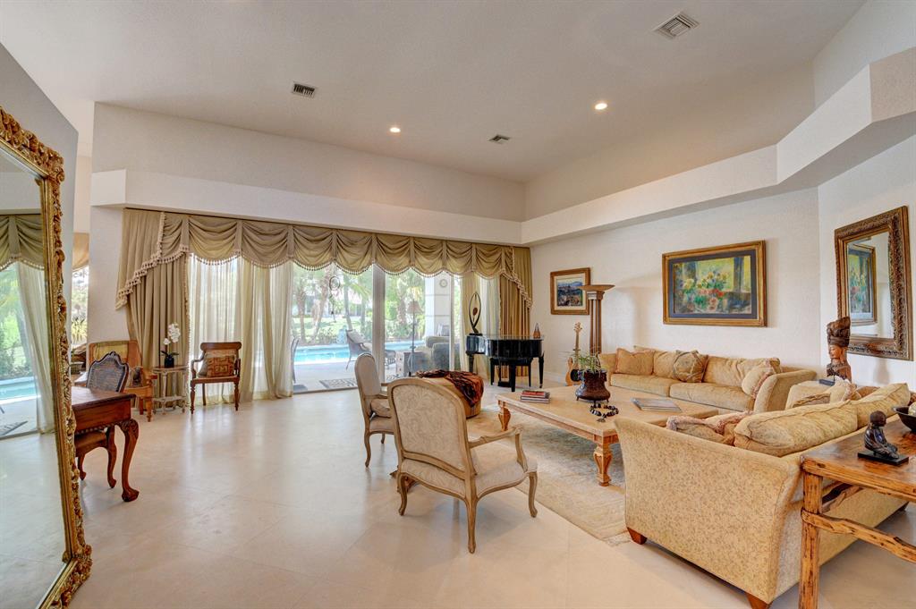 NEWPORT BAY CLUB - Residential