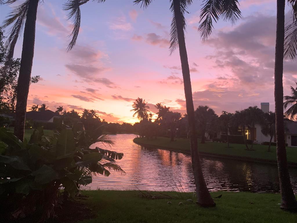 NEWPORT BAY CLUB - Residential