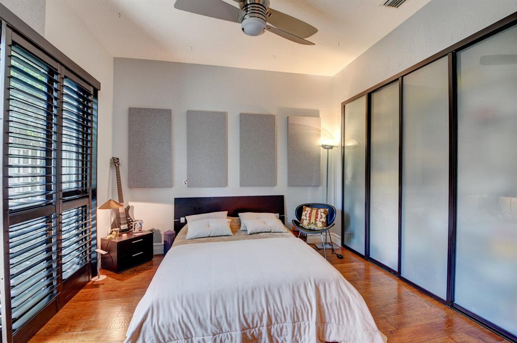 NEWPORT BAY CLUB - Residential